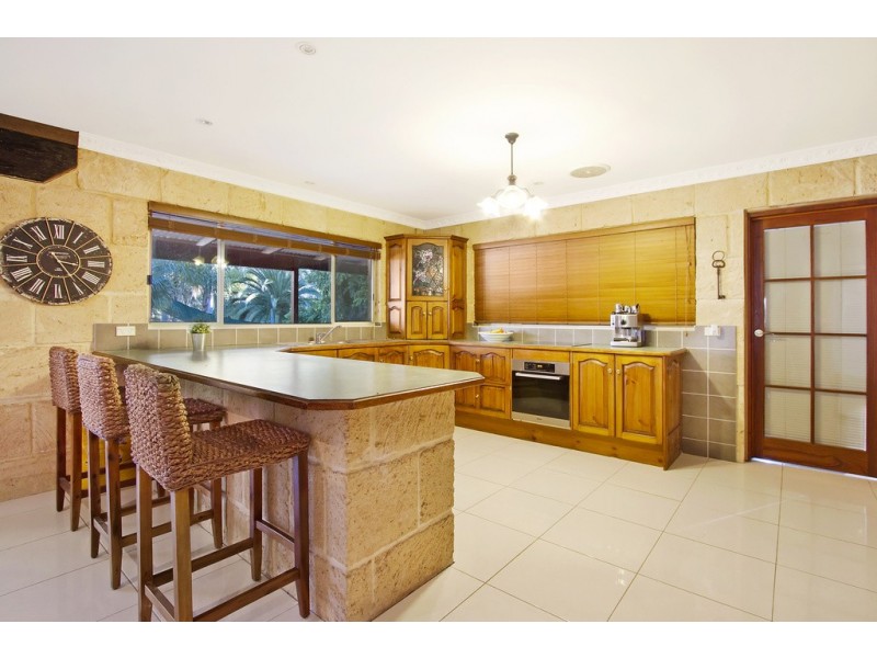 42 Willmott Place, East Kurrajong NSW 2758