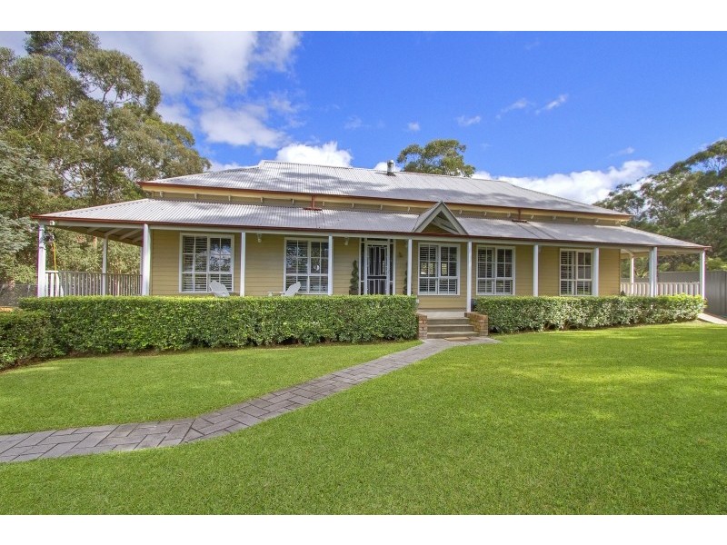 19 Stanley Avenue, Kurrajong Heights NSW 2758