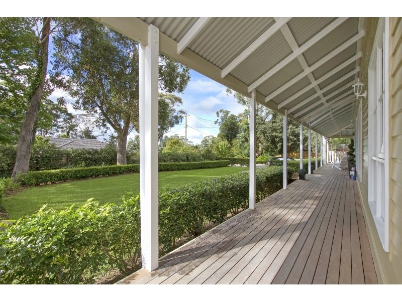 19 Stanley Avenue, Kurrajong Heights NSW 2758