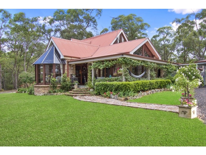 137 Mountain View Close, Kurrajong Hills NSW 2758