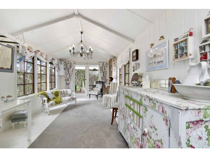 137 Mountain View Close, Kurrajong Hills NSW 2758