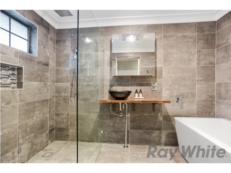 329 Blaxlands Ridge Road, Kurrajong NSW 2758