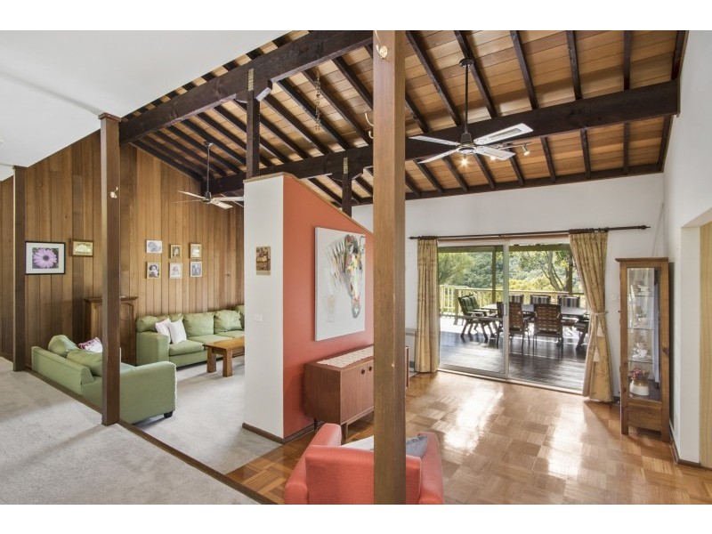 67 St Georges Crescent, Faulconbridge NSW 2776