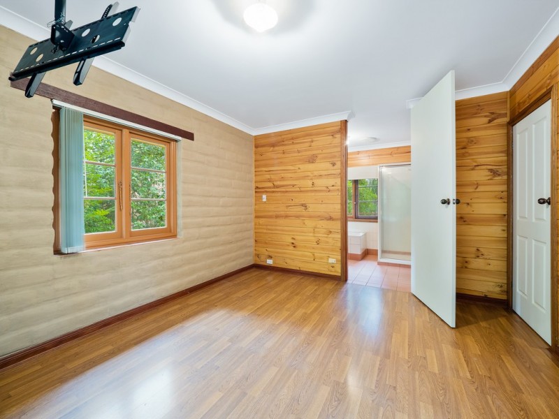 127 Warks Hill Road, Kurrajong Heights NSW 2758