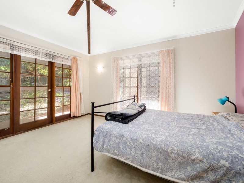 8 Crag Crescent, Bowen Mountain NSW 2753