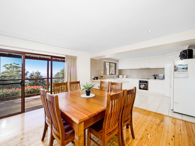 6 Stanley Ave, Kurrajong Heights NSW 2758