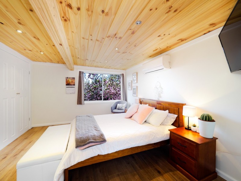 6 Stanley Ave, Kurrajong Heights NSW 2758