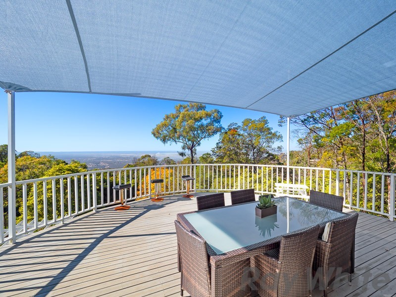 60 Warks Hill Road, Kurrajong Heights NSW 2758
