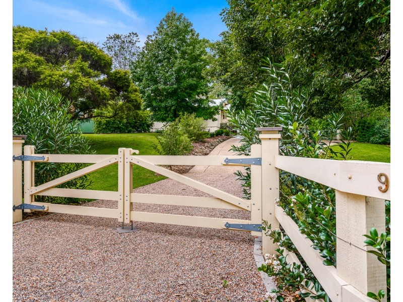 9 McMahons Park Road, Kurrajong NSW 2758