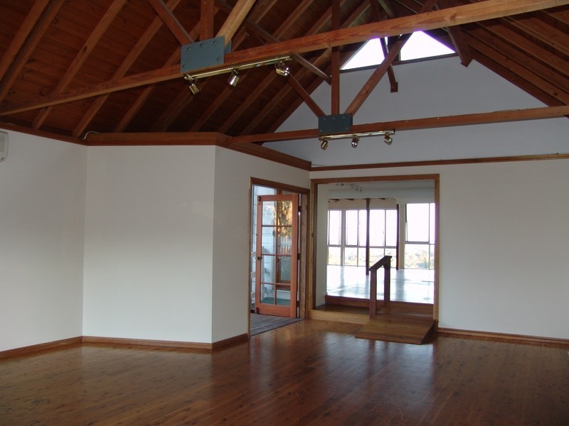 77 Old Bells Line of Road, Kurrajong NSW 2758