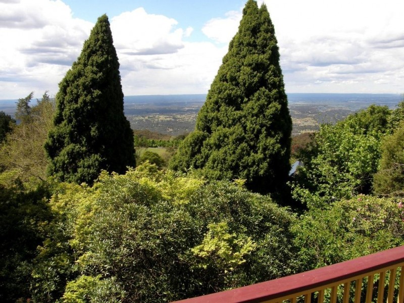 88 Warks Hill Road, Kurrajong Heights NSW 2758