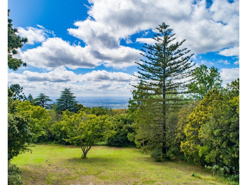 1 Pecks Road, Kurrajong Heights NSW 2758