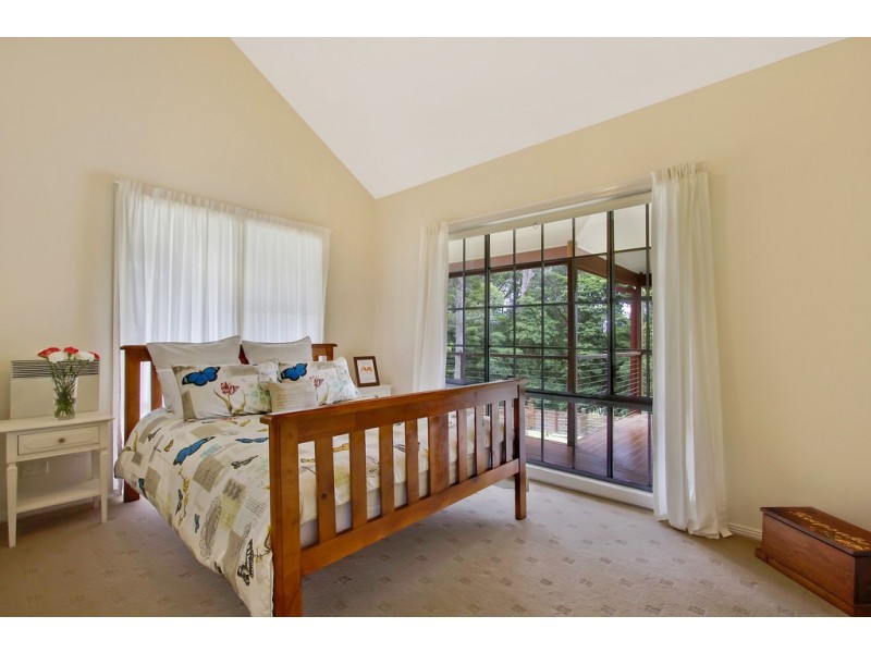 14 Tomah Street, Kurrajong Heights NSW 2758