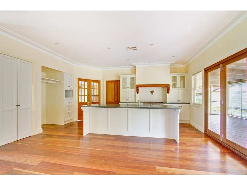 19 Pamela Crescent, Bowen Mountain NSW 2753