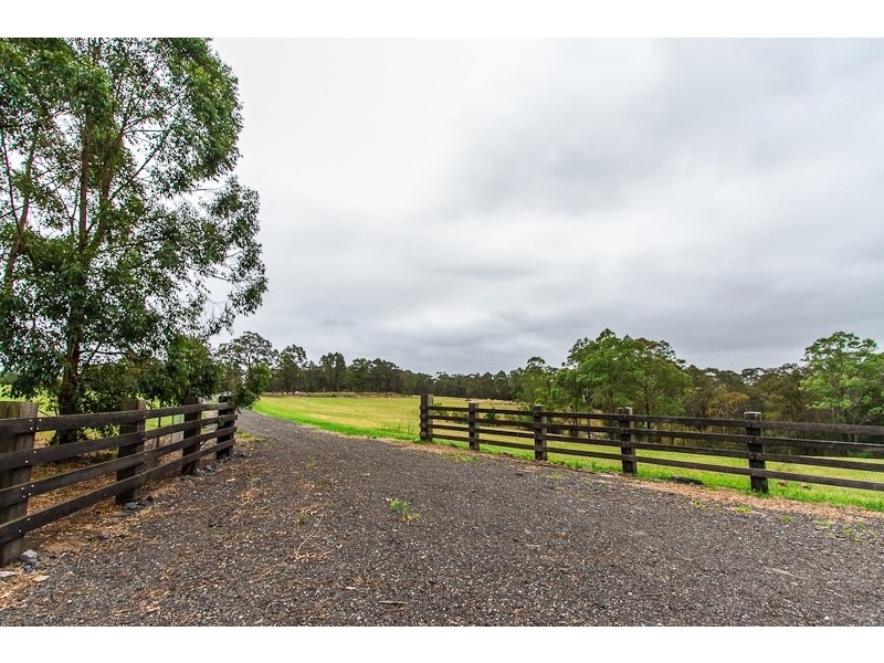 269 Blaxlands Ridge Road, Kurrajong NSW 2758