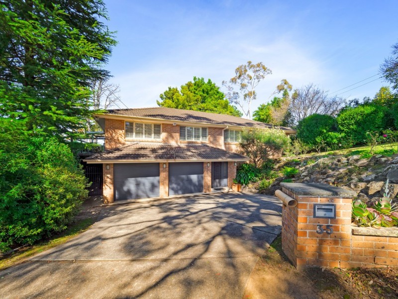 35 Warks Hill Road, Kurrajong Heights NSW 2758
