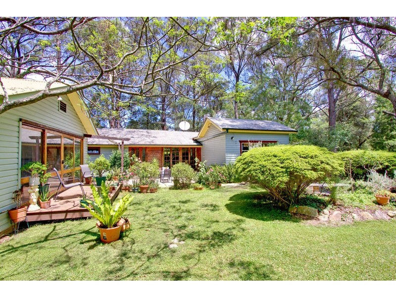 2 Glenara Road, Kurrajong Heights NSW 2758