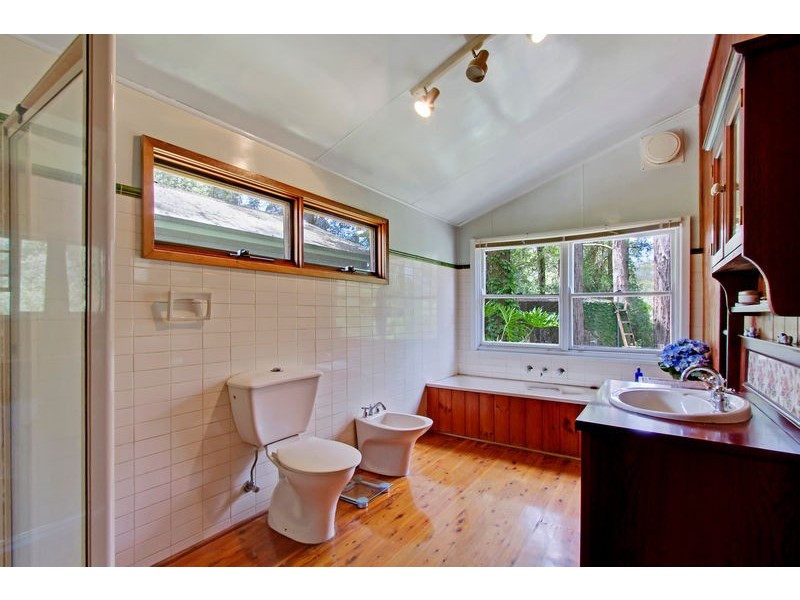 2 Glenara Road, Kurrajong Heights NSW 2758