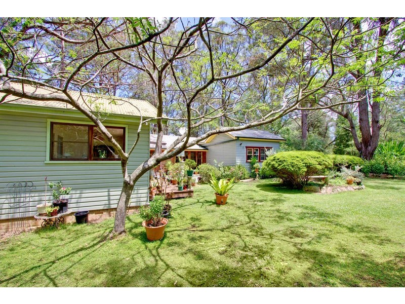 2 Glenara Road, Kurrajong Heights NSW 2758