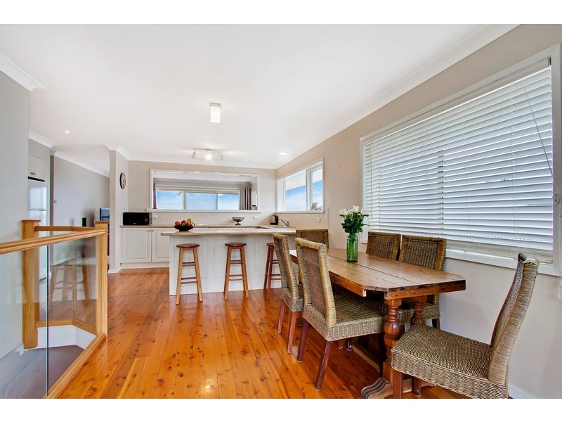 11 Wattle Street, Bowen Mountain NSW 2753