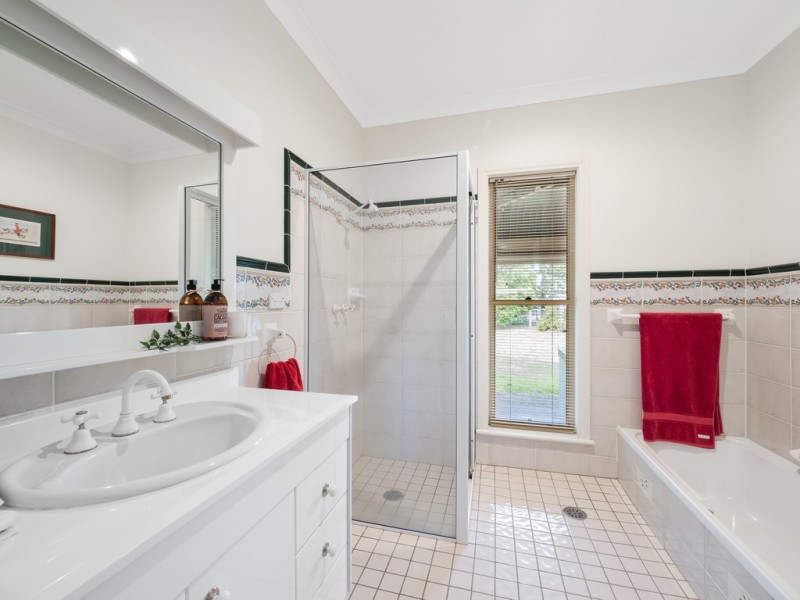 364 Spinks Road, Glossodia NSW 2756