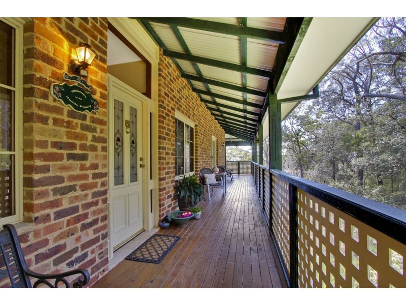 23-25 Waratah Street, Bowen Mountain NSW 2753