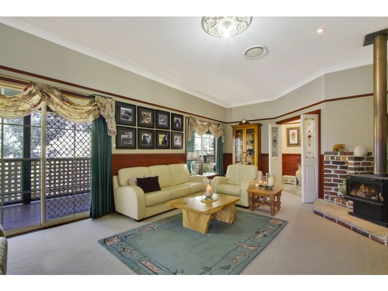 23-25 Waratah Street, Bowen Mountain NSW 2753