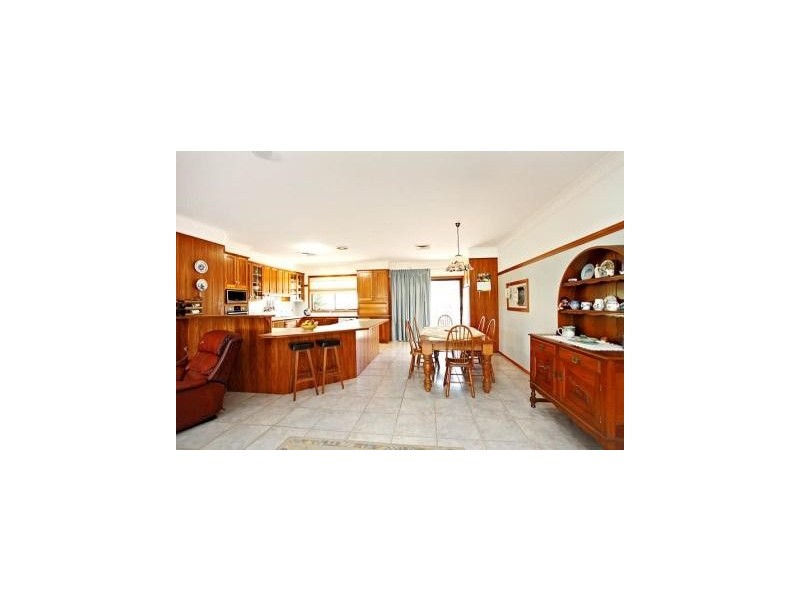 14 Turpentine Grove, Kurrajong NSW 2758