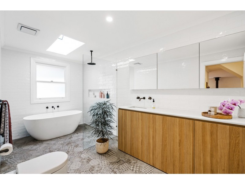 57 Lieutenant Bowen Road, Bowen Mountain NSW 2753