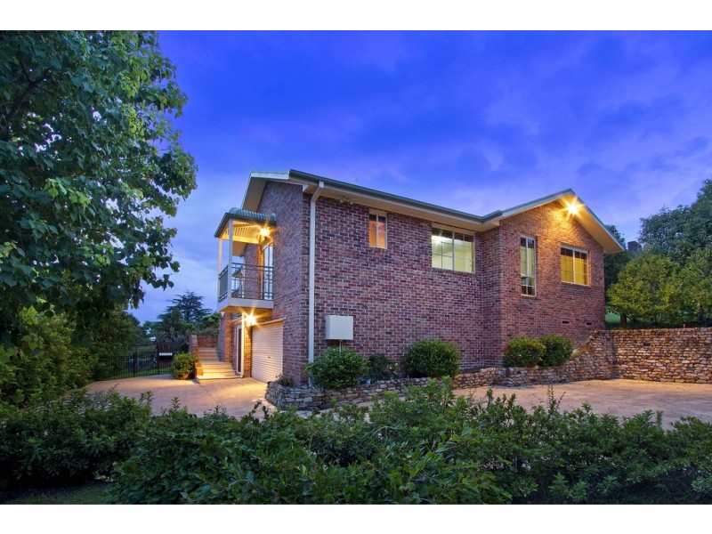 8 Douglas Road, Kurrajong Heights NSW 2758