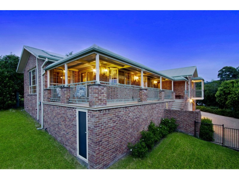 8 Douglas Road, Kurrajong Heights NSW 2758