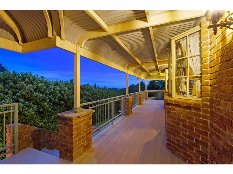 8 Douglas Road, Kurrajong Heights NSW 2758