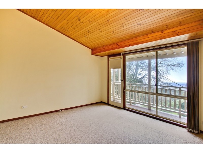 10 Pinedale Place, Kurrajong Heights NSW 2758