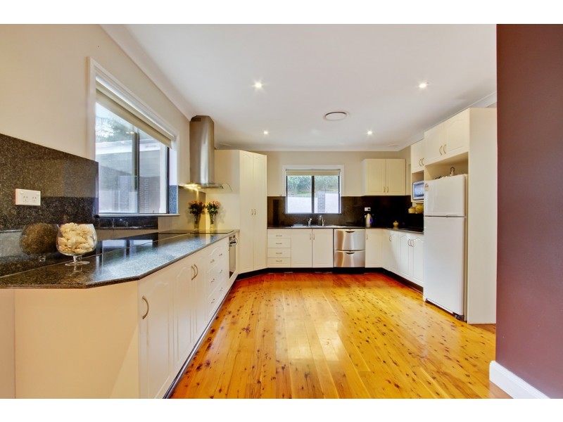105 Warks Hill Road, Kurrajong Heights NSW 2758
