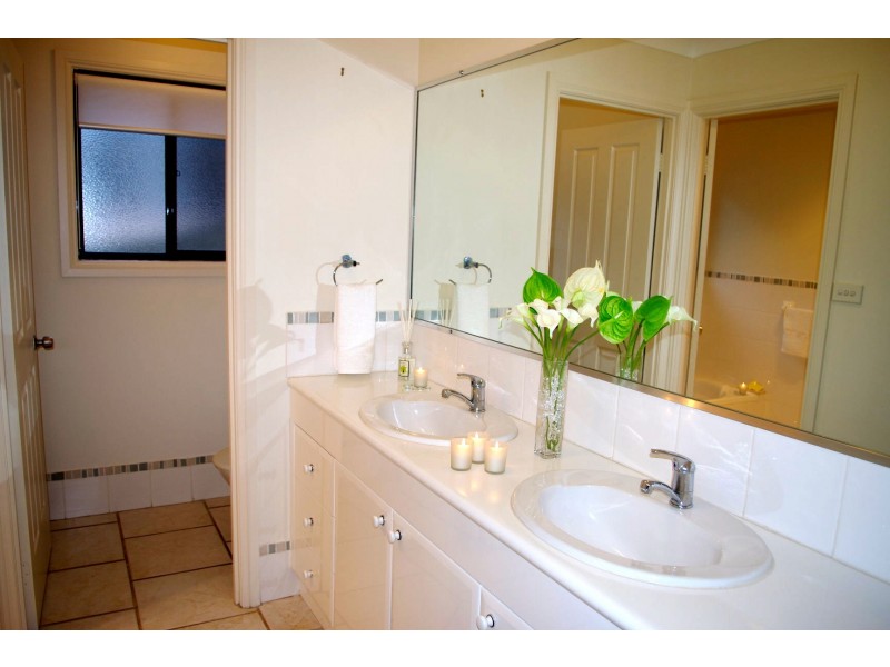 65 Bowen Mountain Road, Bowen Mountain NSW 2753