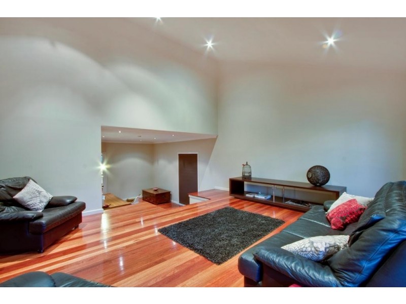 1 Sherwood Street, Kurrajong NSW 2758