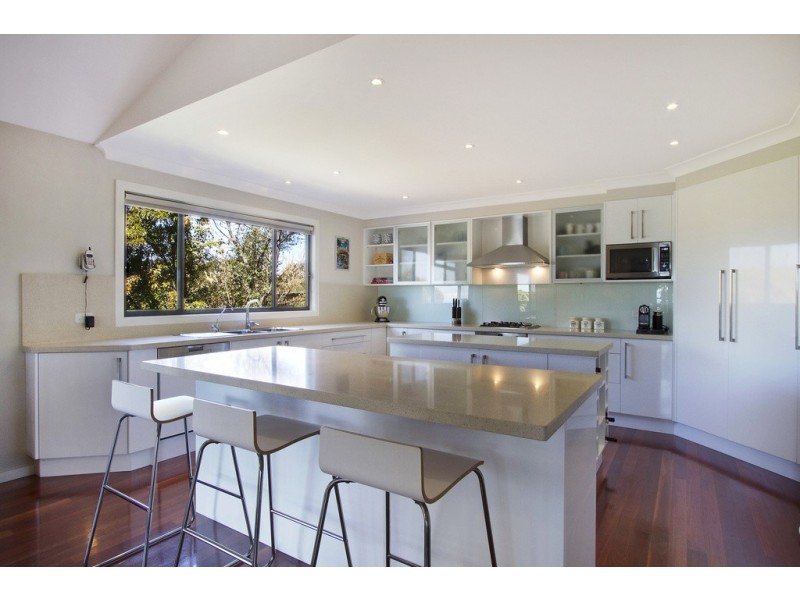 12 Pecks Road, Kurrajong Heights NSW 2758