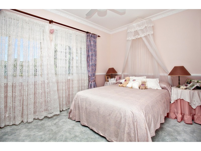 20 London Place, Grose Wold NSW 2753