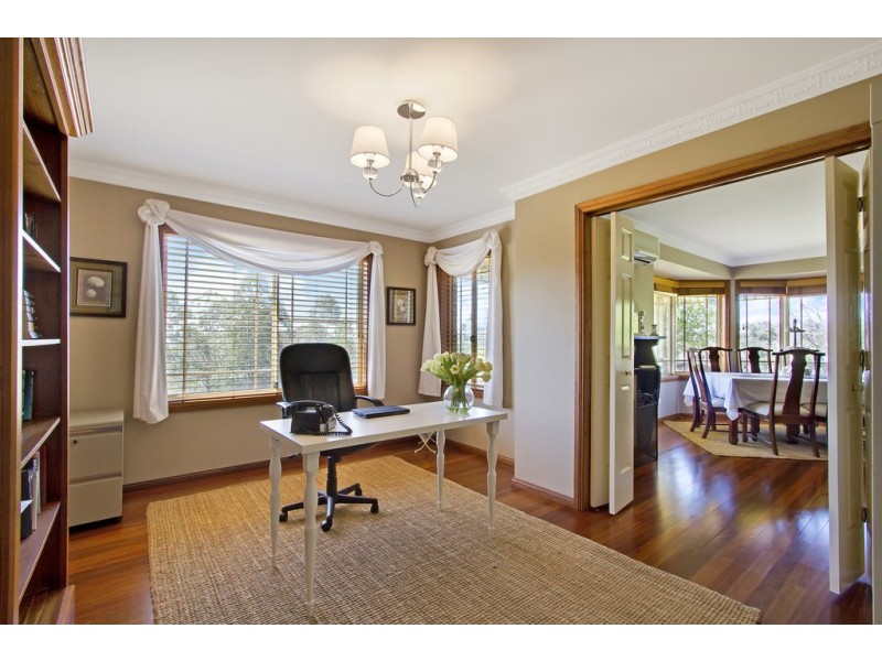 37 Innis Place, Kurrajong Hills NSW 2758