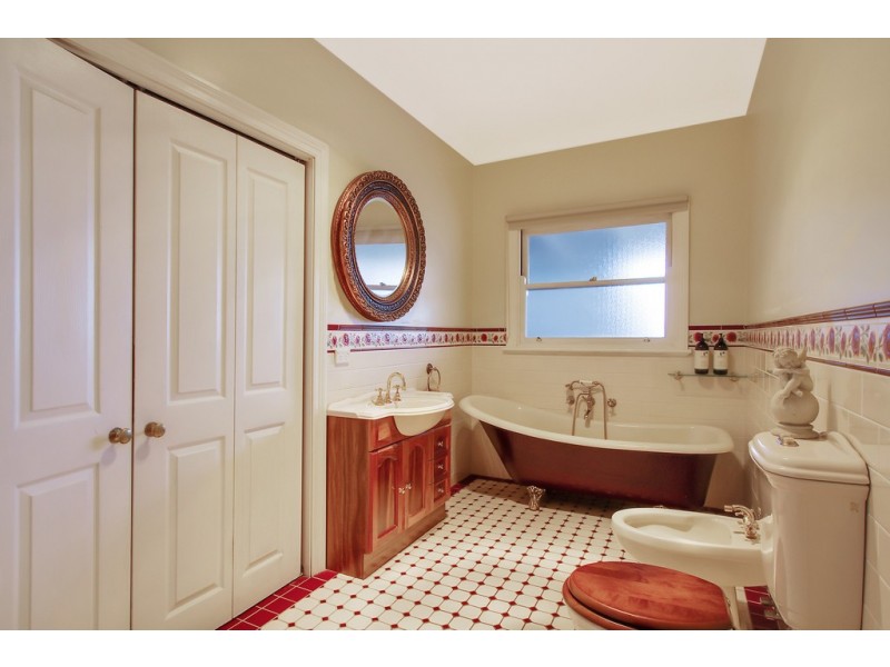 33 Lieutenant Bowen Road, Bowen Mountain NSW 2753