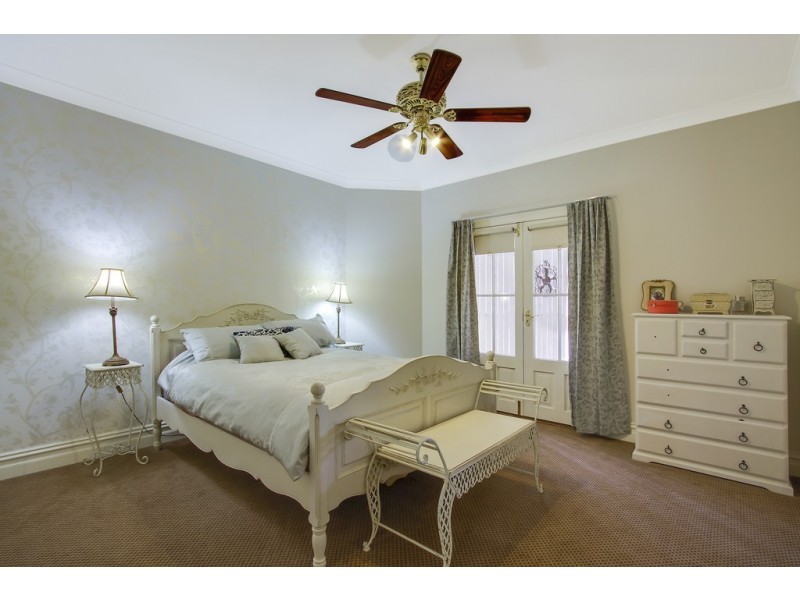 33 Lieutenant Bowen Road, Bowen Mountain NSW 2753