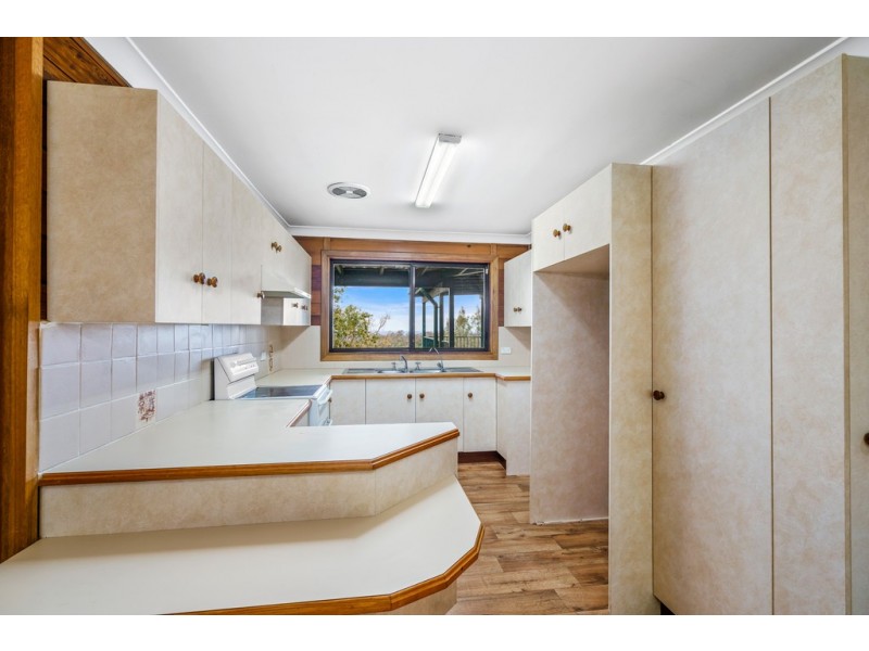 17 Bowen Mountain Road, Grose Vale NSW 2753