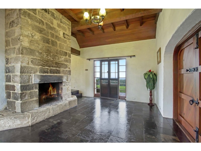 42 Cabbage Tree Road, Grose Vale NSW 2753