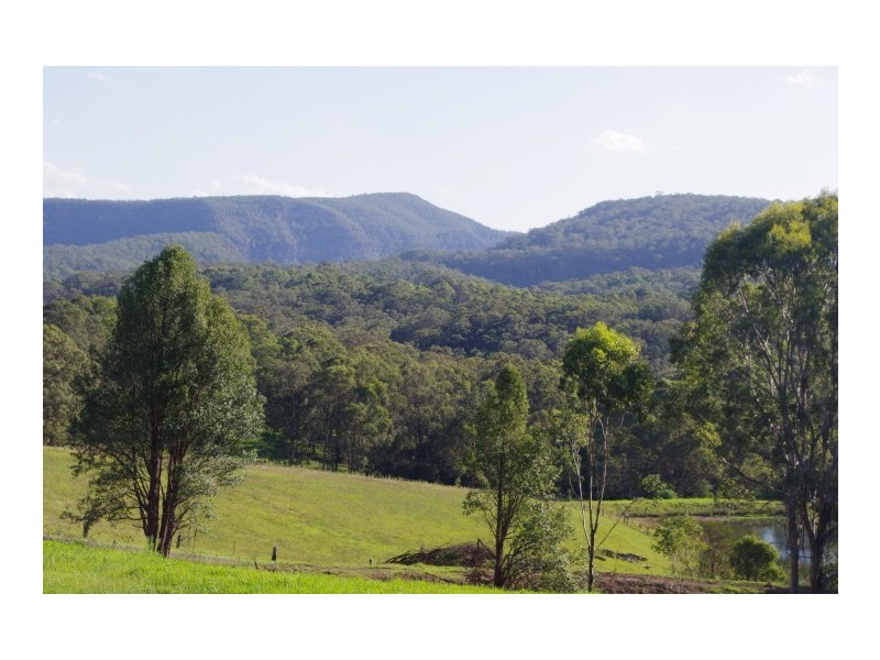 42 Cabbage Tree Road, Grose Vale NSW 2753