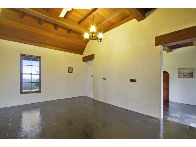 42 Cabbage Tree Road, Grose Vale NSW 2753