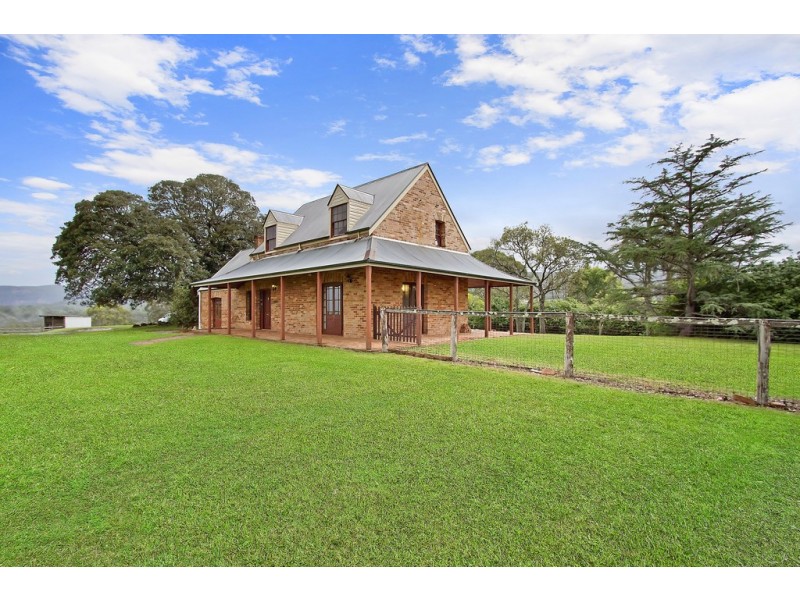 42 Cabbage Tree Road, Grose Vale NSW 2753