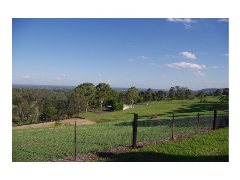 42 Cabbage Tree Road, Grose Vale NSW 2753
