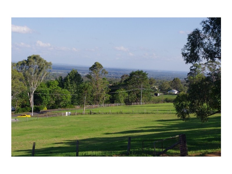 42 Cabbage Tree Road, Grose Vale NSW 2753