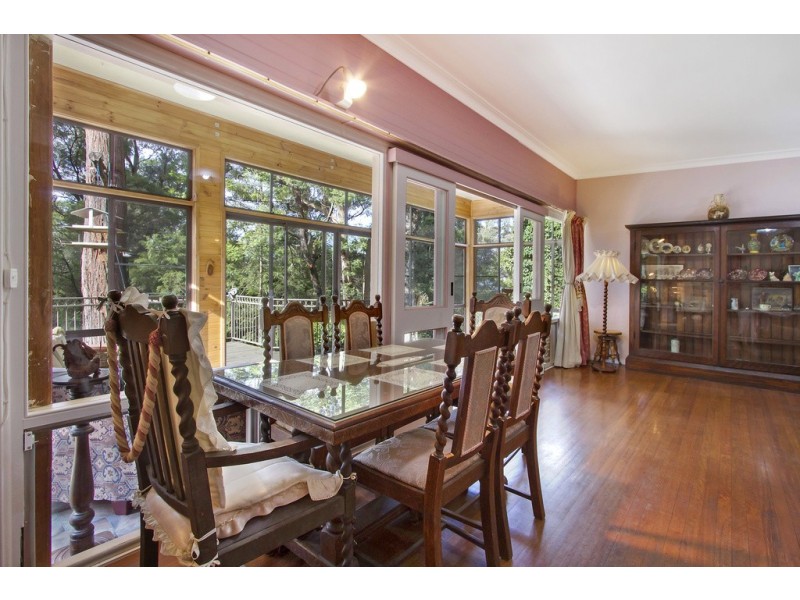 239 Lieutenant Bowen Drive, Bowen Mountain NSW 2753