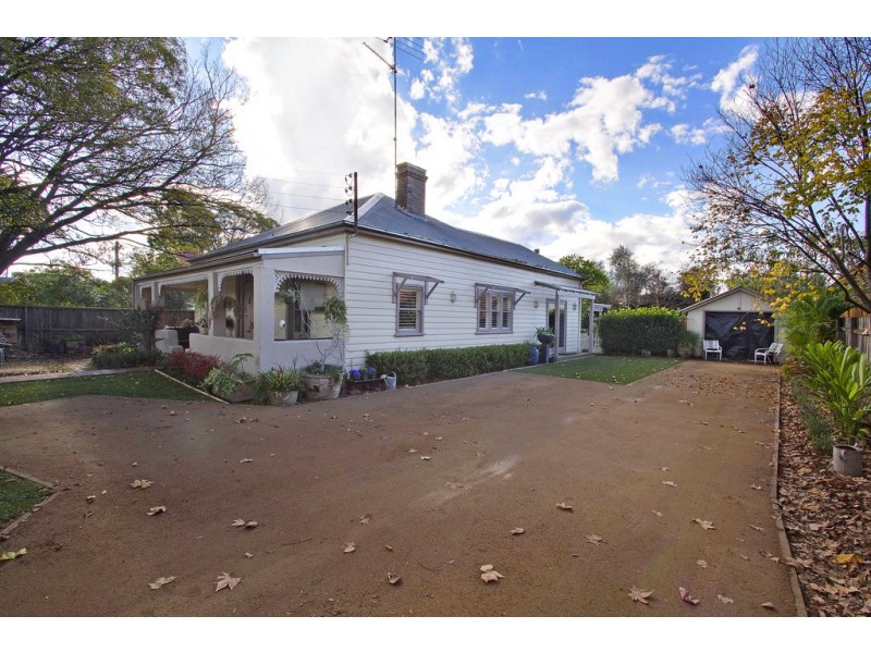 65 Windsor Street, Richmond NSW 2753